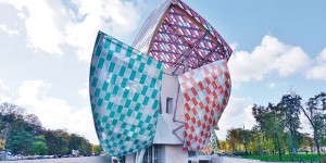 Fondazione Louis Vuitton: il veliero di vetro nel giardino di Parigi