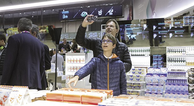 Con Coop nel Future Food District a Expo viaggio nel supermercato avveniristico del 2050