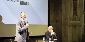 Da sinistra: Rettore Prof. Maurizio Tira, Professor Francesco Castelli