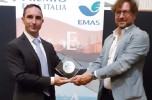 Dida foto > da sinistra: Eric Filippini (Responsabile Servizio Prevenzione, Protezione ed Ambiente) ed Ercole Tolettini (Responsabile Sistema di Gestione Ambientale) di Feralpi Siderurgica