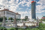 Milano: CityLife e Torre Hadid. Un grattacielo chiamato "lo Storto"