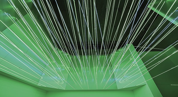 Lucio Fontana - Fonti di energia, soffitto al neon per “italia 61”, a Torino, 1961/2017 © Fondazione Lucio Fontana - Foto: Agostino Osio