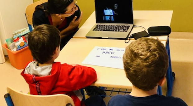 Ti prendo per mano al videotelefono