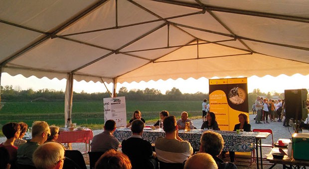 “Oltre la plastica”. A Brescia l'incontro-dialogo