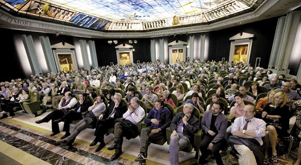 Economie a confronto: l’utopia come unica scelta possibile