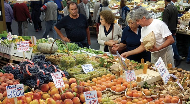 Agricoltura e Diritto al Cibo. Turismo sostenibile e mercato dei mercati