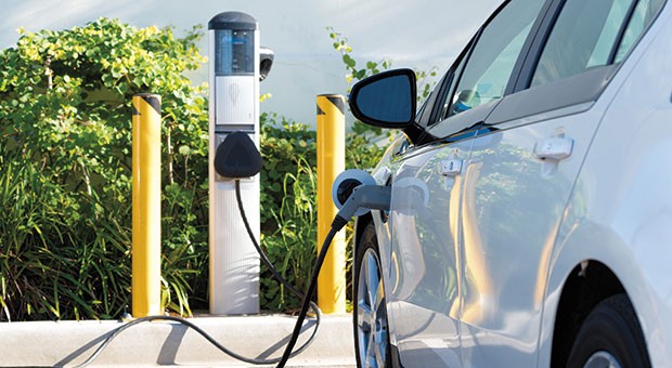 Elettriche, ibride e plug-in. Quali differenze?